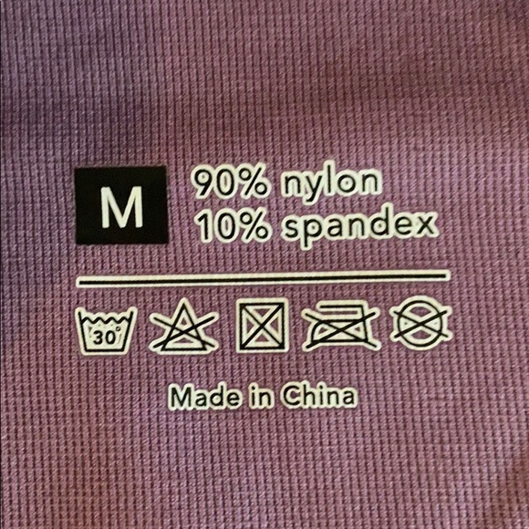 NEW Purple High Support Sports Bra, Medium - Picture 4 of 5